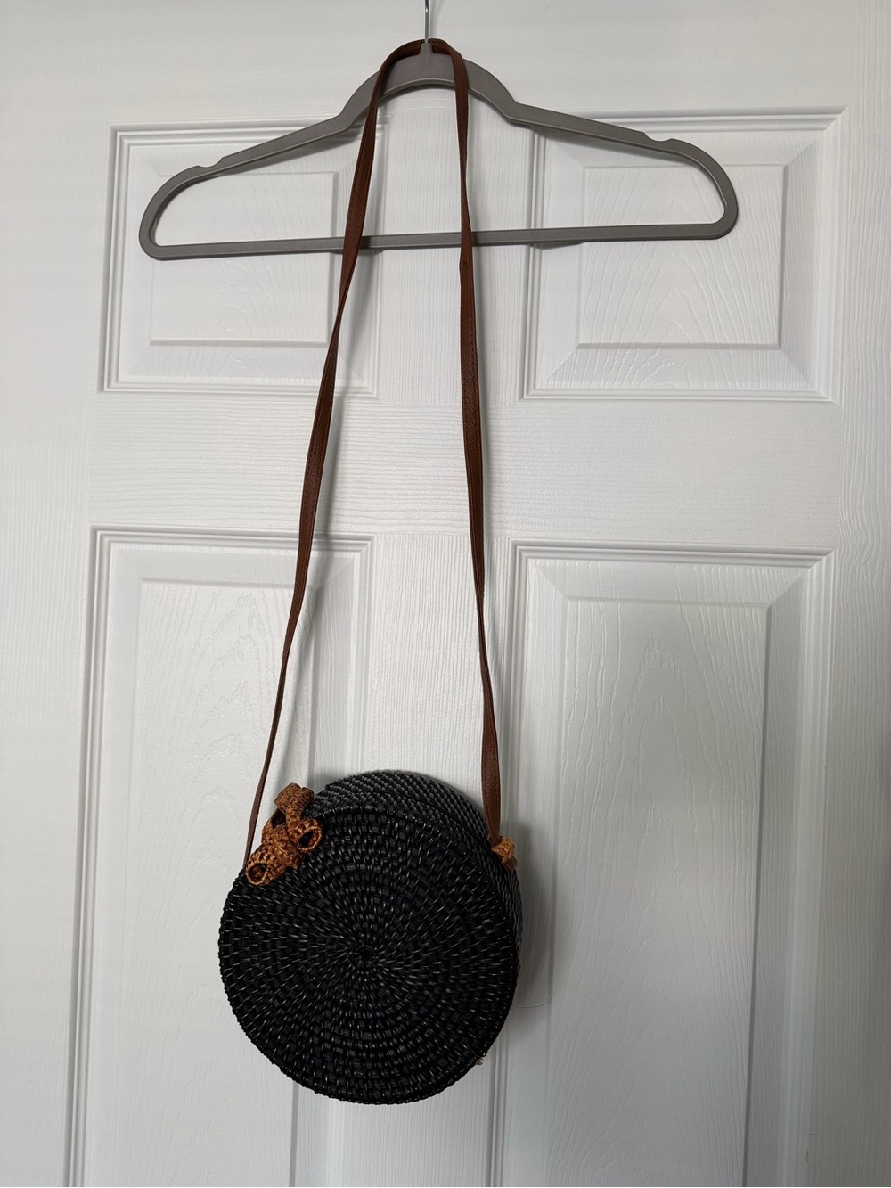 Black Round Woven Crossbody Bag with Brown Strap